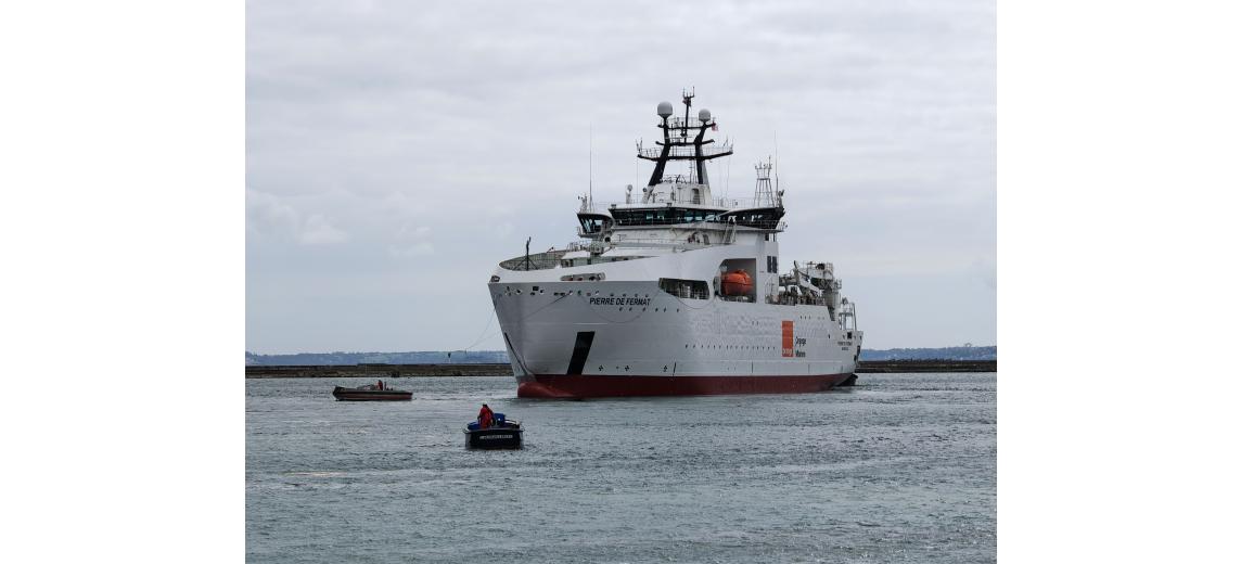 Orange Marine PNS Pierre de Fermat